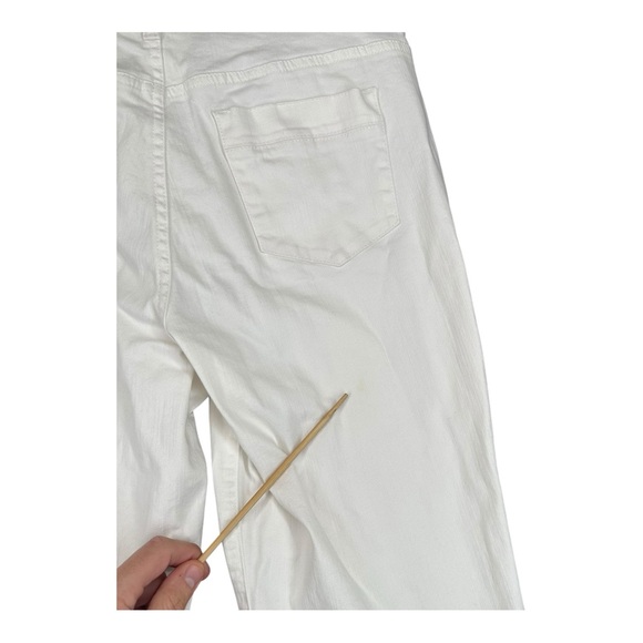 Christopher & Banks 10 White Jeans Stretch Classic Fit Casual Mature Nau… - Picture 3 of 15